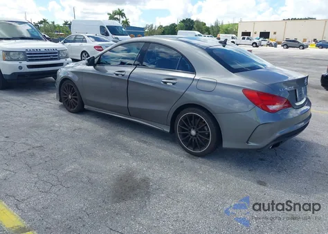 2014 Mercedes-Benz Cla 250 z USA, uszkodzony, nr VIN WDDSJ4EB5EN028819